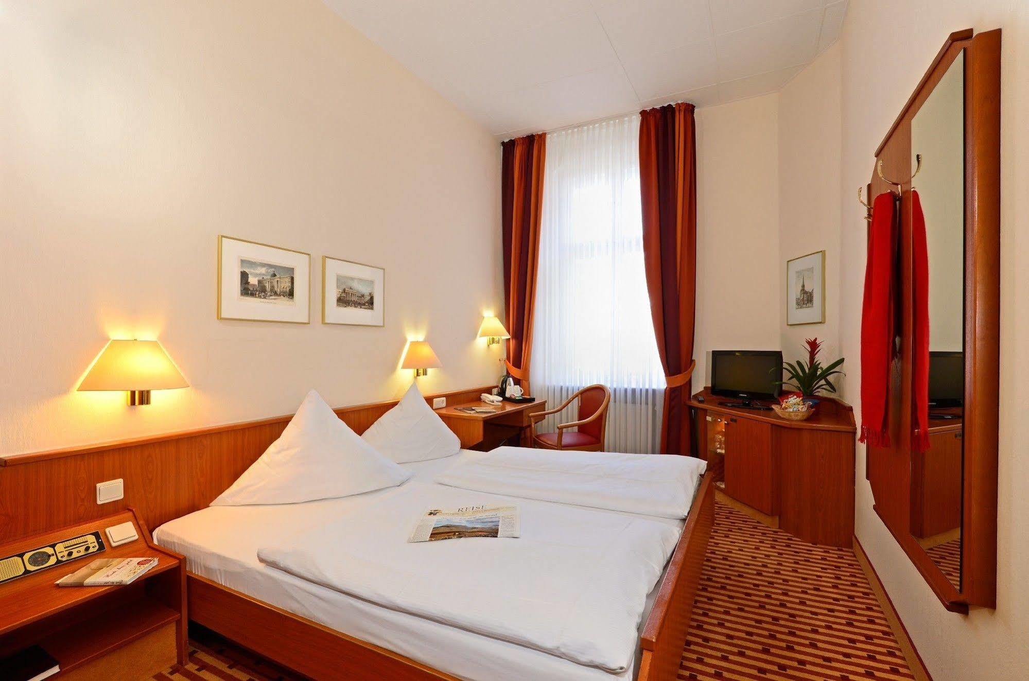 Hotel Schoeneberg Berlin Eksteriør bilde